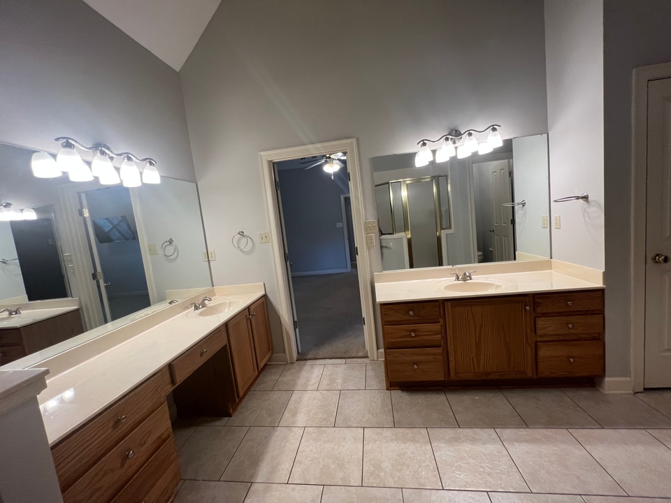 Property p1 image 22